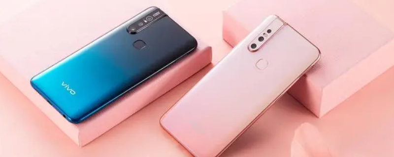 vivos1三个卡槽装什么的